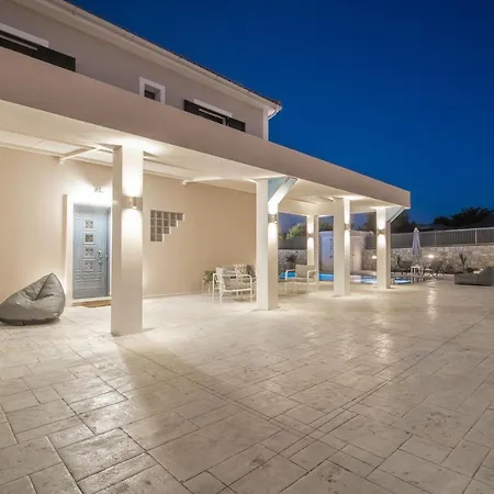 Villa Le Mar Vasilikí